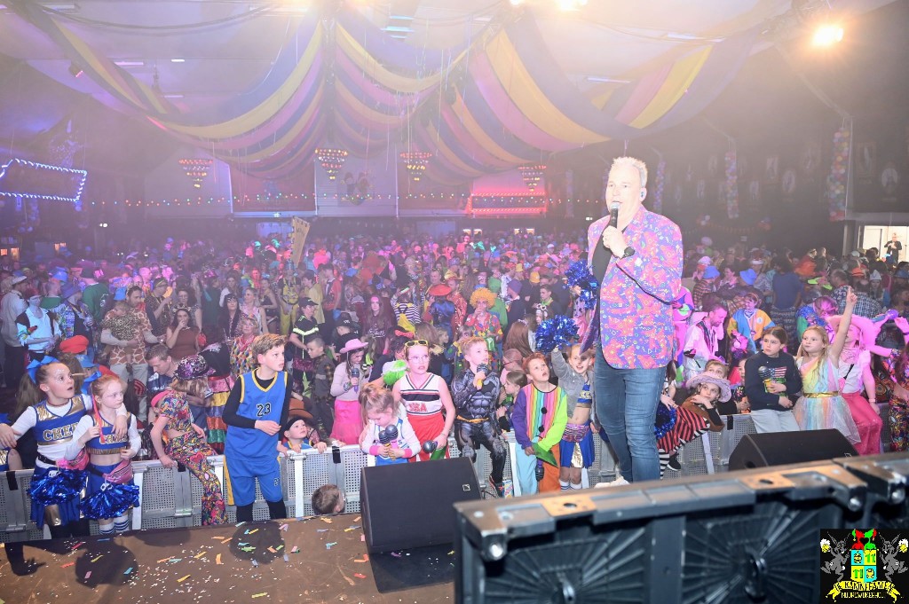 ../Images/Steegfeest XL 025.jpg